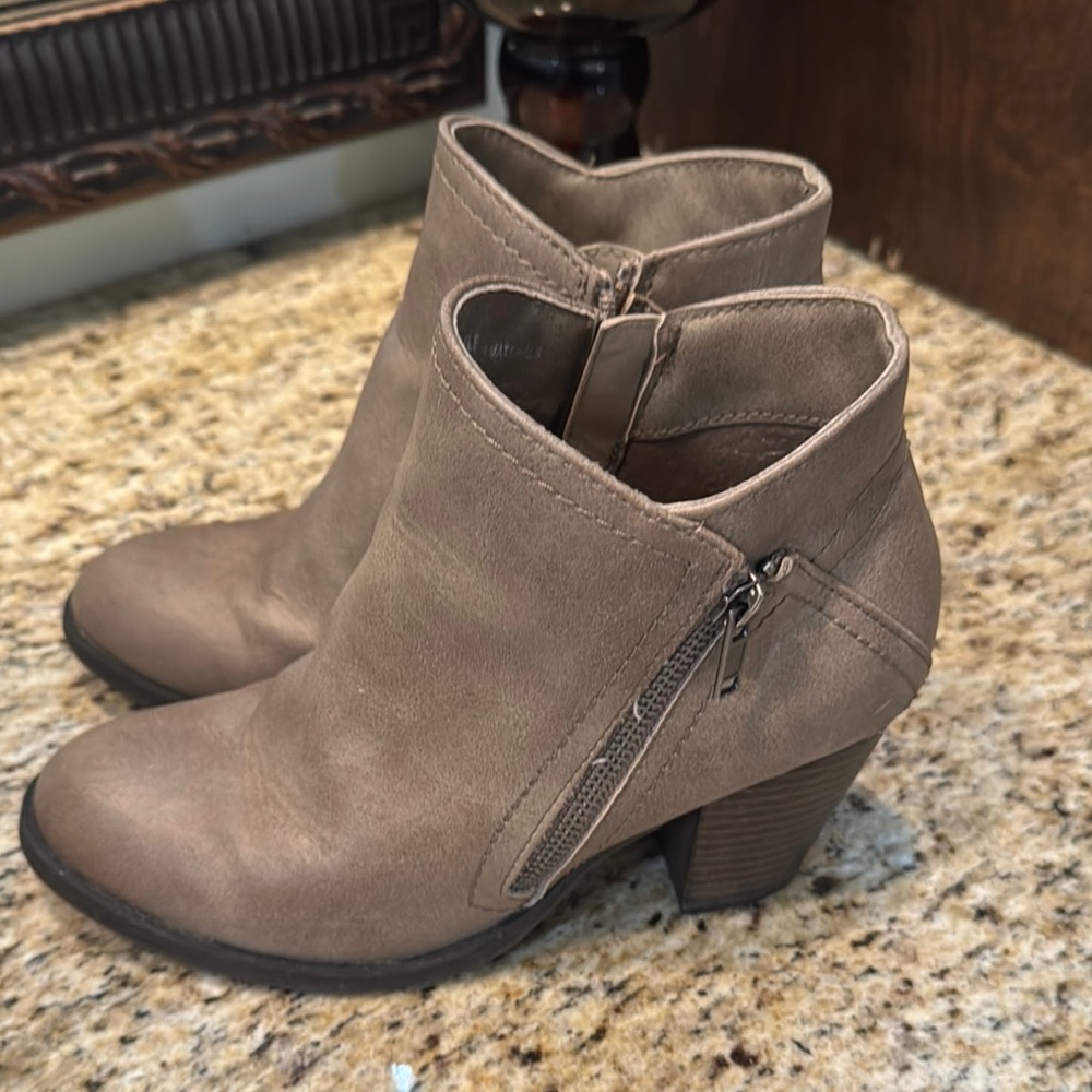 Barefoot Dreams Tan Ankle Booties with Western Influence